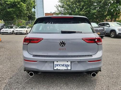 2025 Volkswagen Golf GTI 2.0T Autobahn