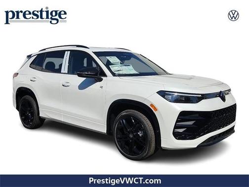 2025 Volkswagen Tiguan 2.0T SE R-Line Black