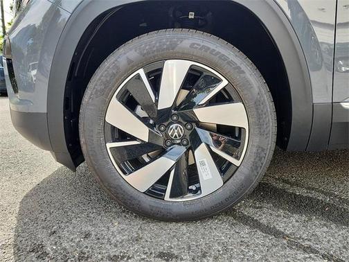 2026 Volkswagen Atlas Cross Sport 2.0T SEL