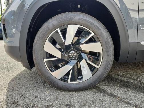 2026 Volkswagen Atlas Cross Sport 2.0T SEL