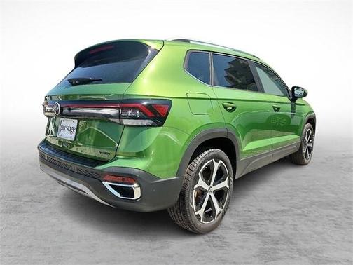 2025 Volkswagen Taos 1.5T SEL