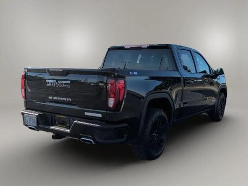 Onyx Black 2022 GMC Sierra 1500 Elevation