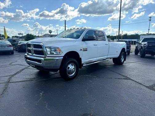 2018 RAM 3500 Tradesman Crew Cab 4x4 8' Box