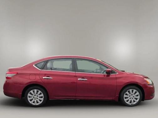 Red Brick 2014 Nissan Sentra SV