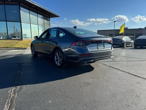 2024 Honda Accord EX 1.5T