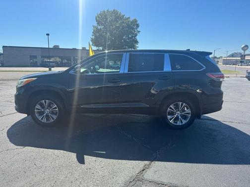2014 Toyota Highlander LE