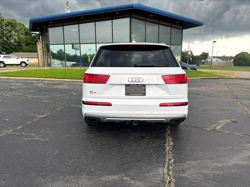 2019 Audi Q7 55 Prestige