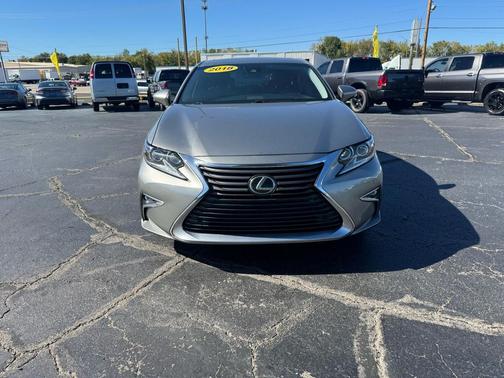 2018 Lexus ES 350 Base