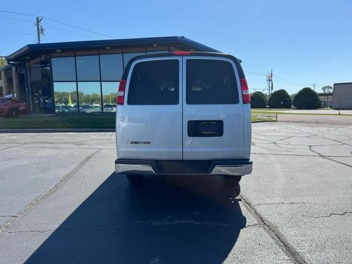 2023 Chevrolet Express 3500 RWD 3500 Extended Wheelbase LS