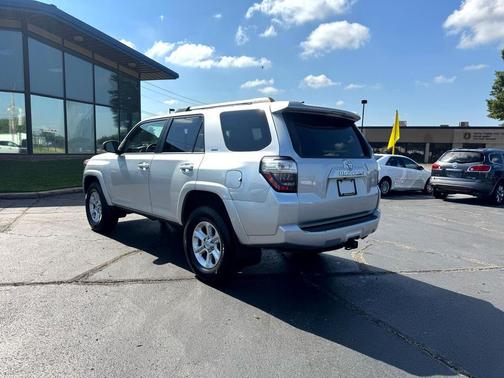 2023 Toyota 4Runner SR5