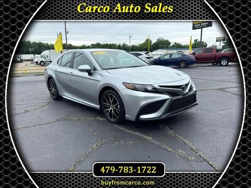 2024 Toyota Camry SE