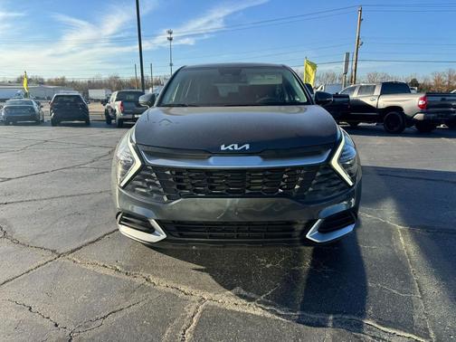 2024 Kia Sportage LX