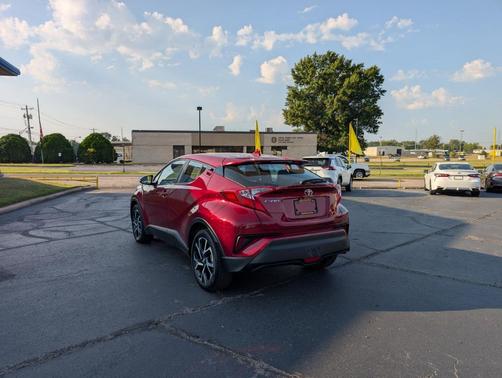 2018 Toyota C-HR XLE Premium
