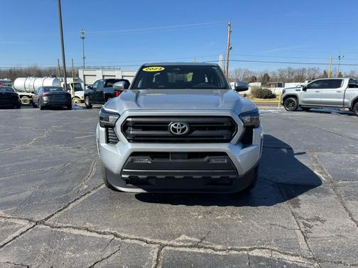2024 Toyota Tacoma SR5