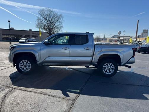 2024 Toyota Tacoma SR5