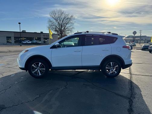 2016 Toyota RAV4 XLE