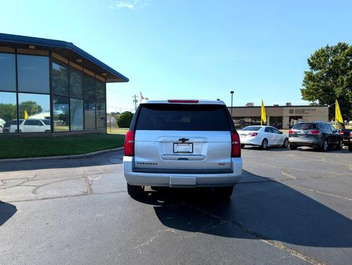 2020 Chevrolet Suburban LT