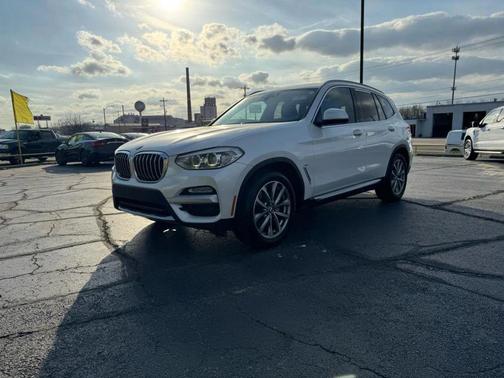 WHITE 2019 BMW X3 sDrive30i