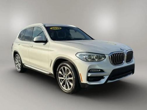 WHITE 2019 BMW X3 sDrive30i