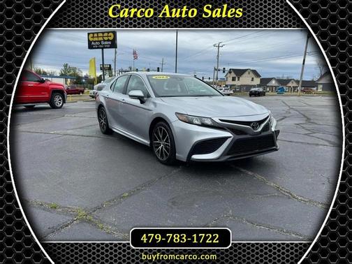 2024 Toyota Camry SE