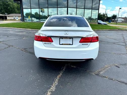 2015 Honda Accord Hybrid Base