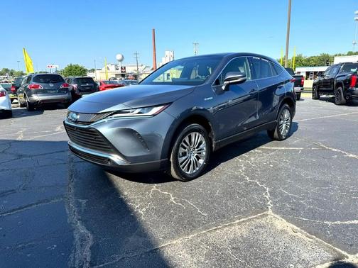 2021 Toyota Venza LE