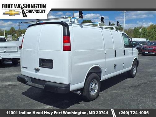 2025 Chevrolet Express 2500 RWD 2500 Regular Wheelbase WT