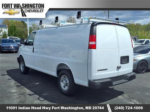 2025 Chevrolet Express 2500 RWD 2500 Regular Wheelbase WT