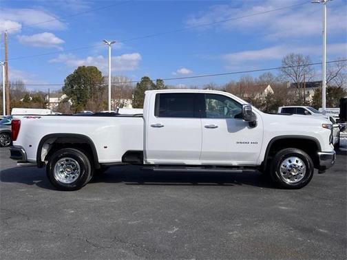 2025 Chevrolet Silverado 3500 LTZ