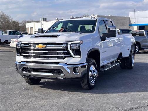 2025 Chevrolet Silverado 3500 LTZ