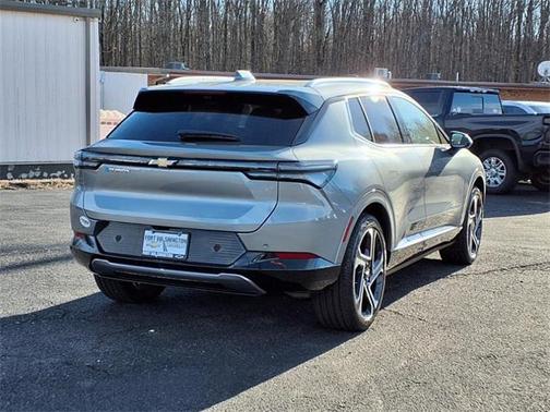 2025 Chevrolet Equinox EV LT