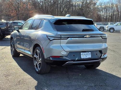 2025 Chevrolet Equinox EV LT