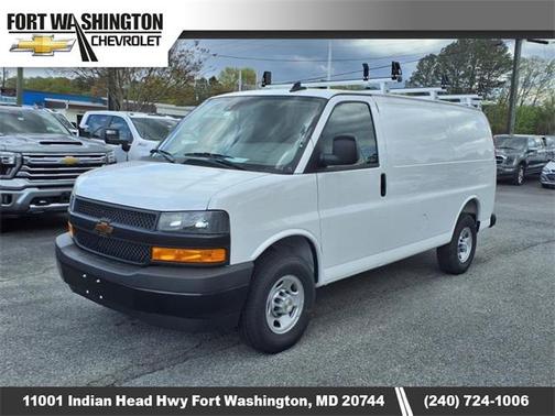 2025 Chevrolet Express 2500 RWD 2500 Regular Wheelbase WT