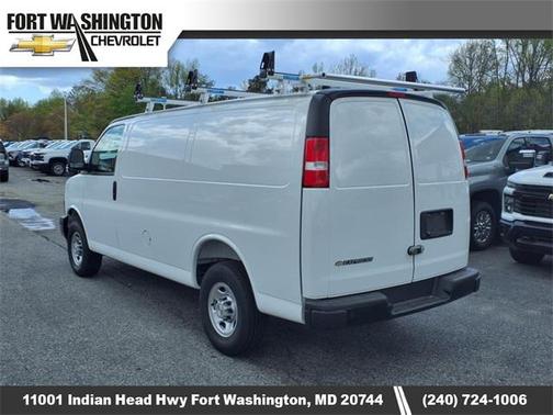 2025 Chevrolet Express 2500 RWD 2500 Regular Wheelbase WT
