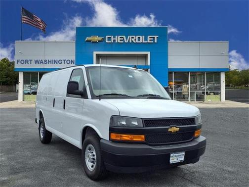 2025 Chevrolet Express 2500 RWD 2500 Regular Wheelbase WT