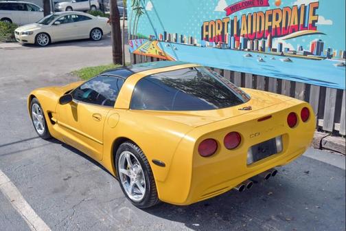 2003 Chevrolet Corvette Base