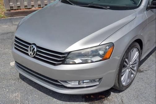 2014 Volkswagen Passat 1.8T Auto Sport