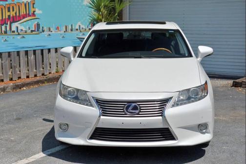2013 Lexus ES 300h Base