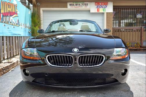 2003 BMW Z4 2.5i Roadster