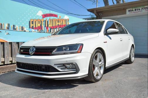 2017 Volkswagen Jetta GLI