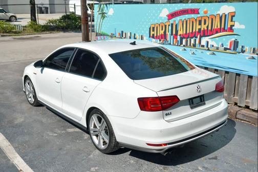 2017 Volkswagen Jetta GLI