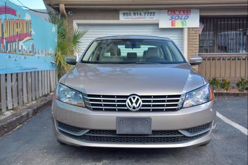 2015 Volkswagen Passat 2.0L TDI SE