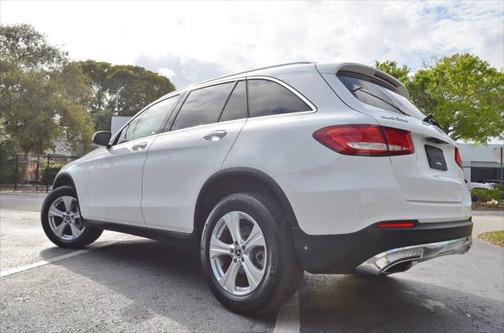 2017 Mercedes-Benz GLC 300 Base