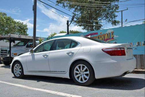 2007 Lexus LS 460 Base