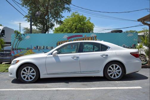 2007 Lexus LS 460 Base