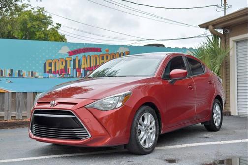 2017 Toyota Yaris iA Base