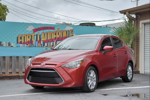 2017 Toyota Yaris iA Base