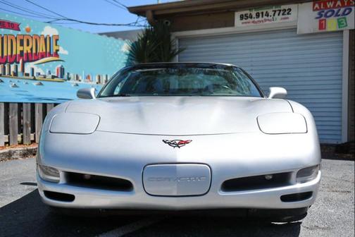 Gray 2002 Chevrolet Corvette Base