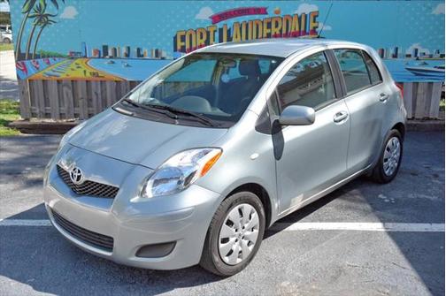 2010 Toyota Yaris Base