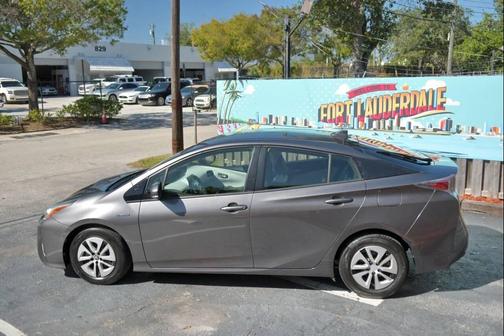2018 Toyota Prius Two